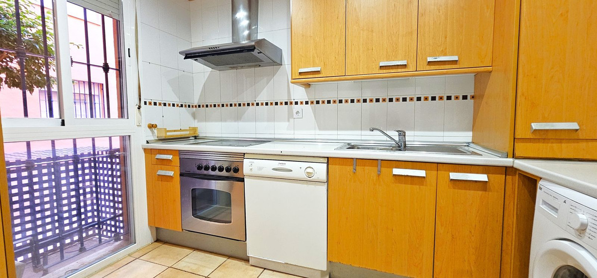 Te koop Gelijkvloers appartement Costa Del Sol Elviria € 350.000,-