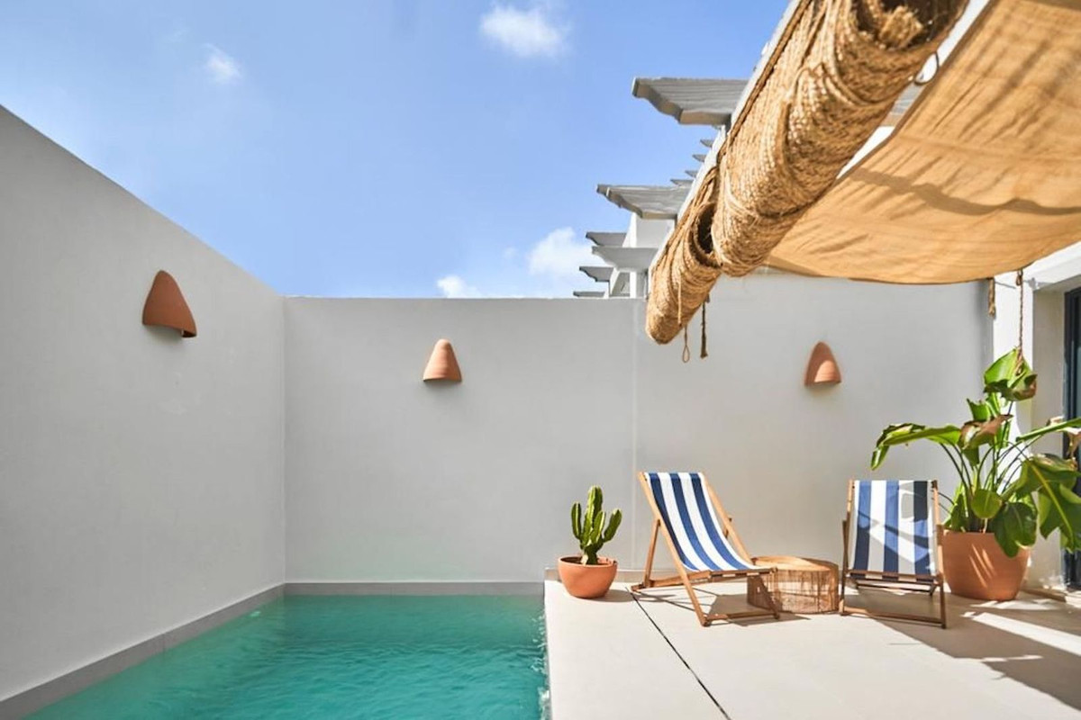 Te koop Herenhuis Costa Del Sol Estepona € 585.000,-