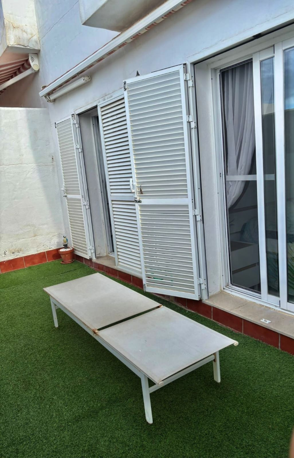 Te koop Herenhuis Costa Del Sol Manilva € 265.000,-