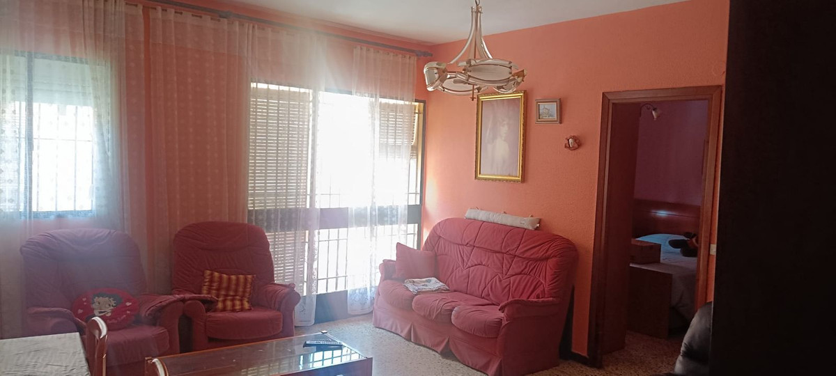 Te koop Middle Floor Apartment Costa Del Sol Málaga € 169.000,-