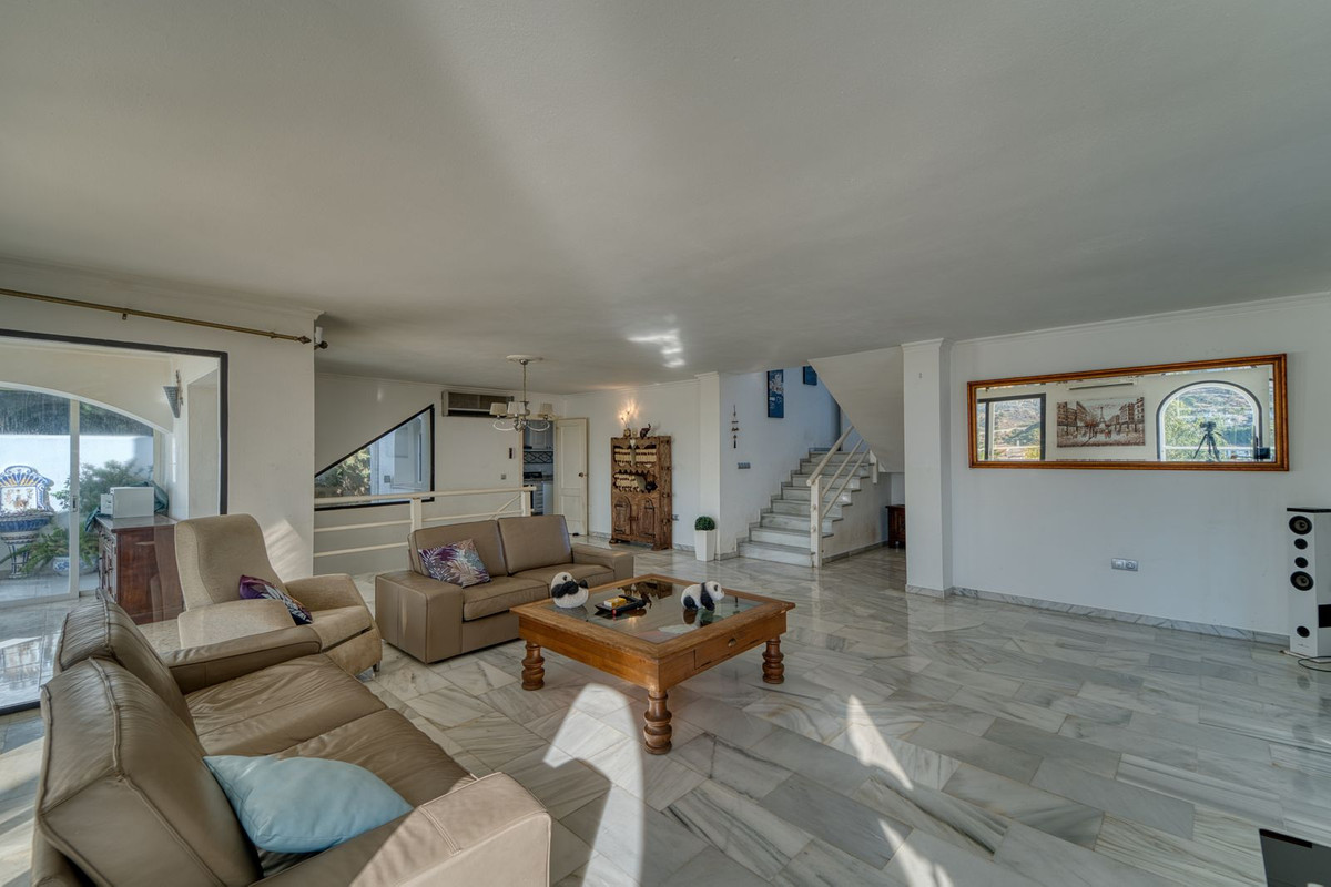 Te koop Vrijstaande Villa Costa Del Sol Nueva Andalucía € 1.700.000,-