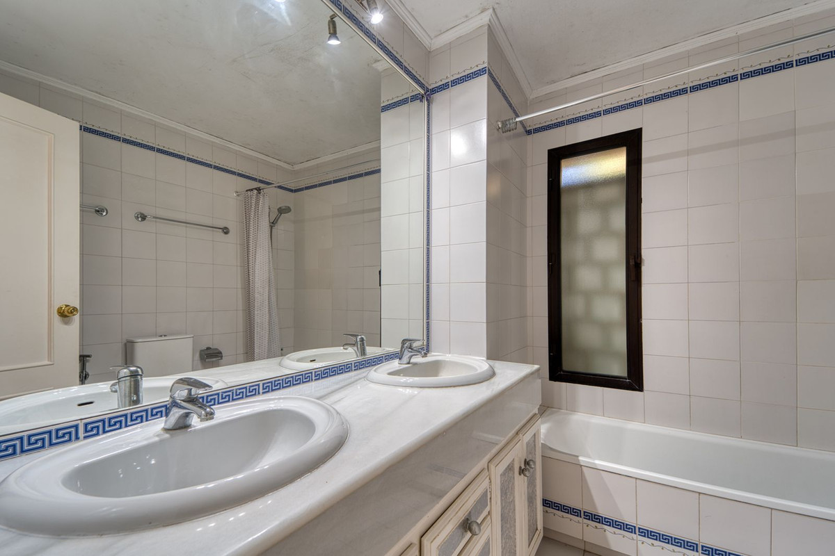 Te koop Vrijstaande Villa Costa Del Sol Nueva Andalucía € 1.700.000,-