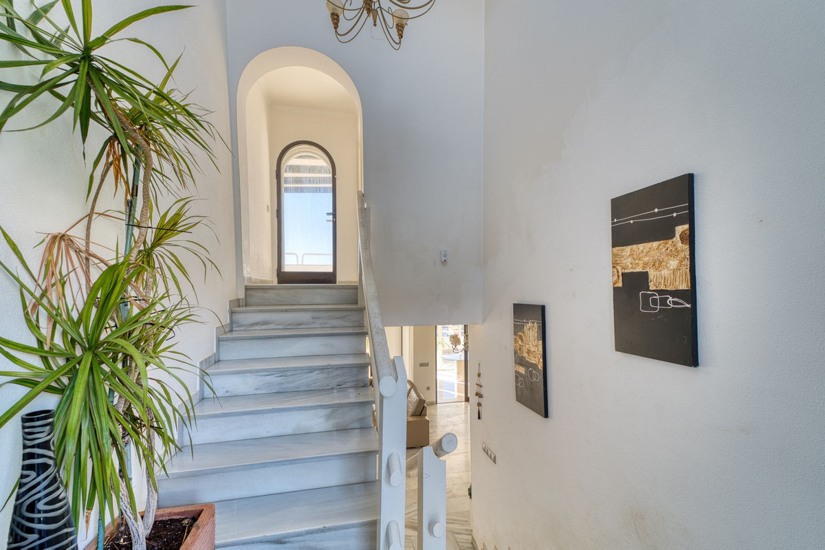 Te koop Vrijstaande Villa Costa Del Sol Nueva Andalucía € 1.700.000,-