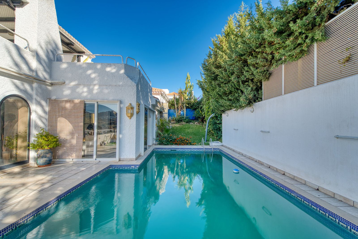 Te koop Vrijstaande Villa Costa Del Sol Nueva Andalucía € 1.700.000,-