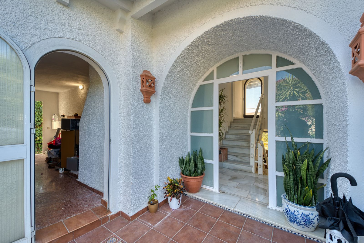 Te koop Vrijstaande Villa Costa Del Sol Nueva Andalucía € 1.700.000,-