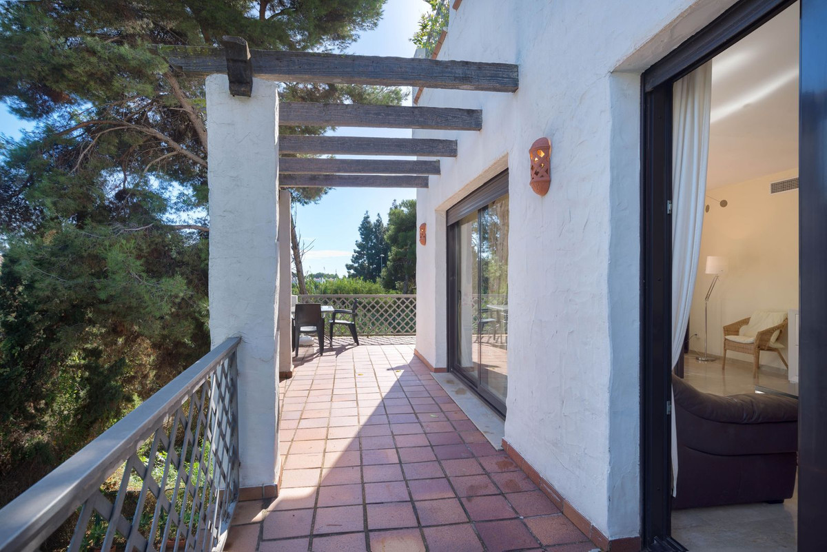 Te koop Middle Floor Apartment Costa Del Sol Río Real € 549.000,-