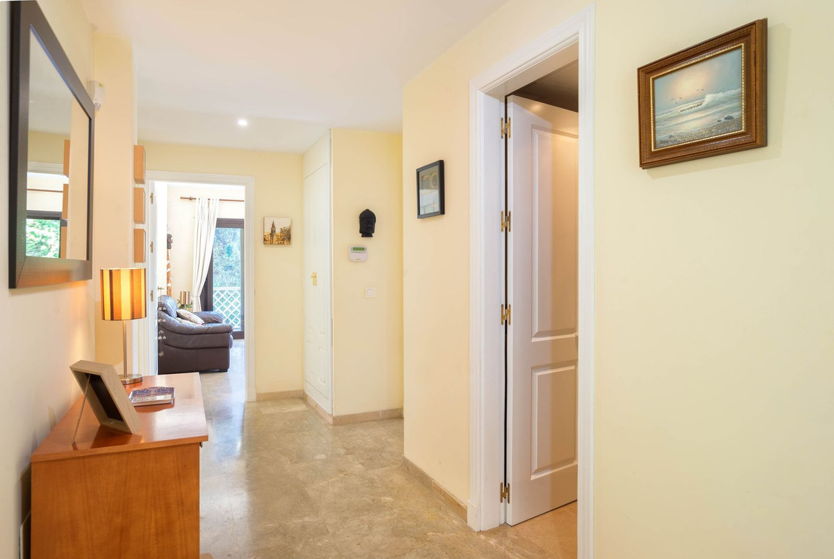 Te koop Middle Floor Apartment Costa Del Sol Río Real € 549.000,-