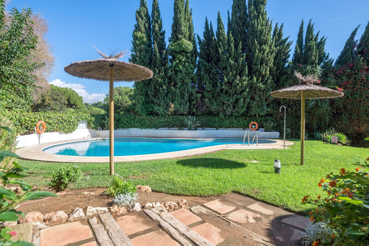 Te koop Middle Floor Apartment Costa Del Sol Río Real € 549.000,-