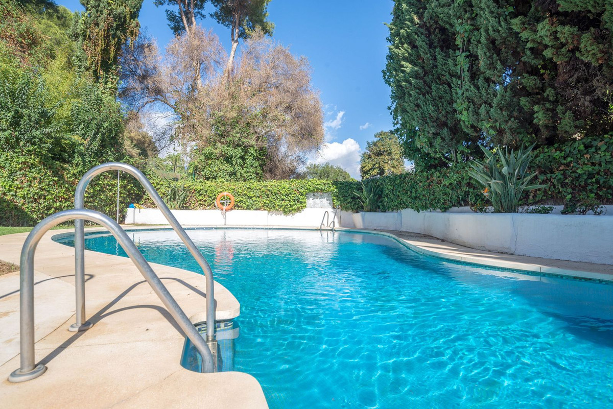 Te koop Middle Floor Apartment Costa Del Sol Río Real € 549.000,-