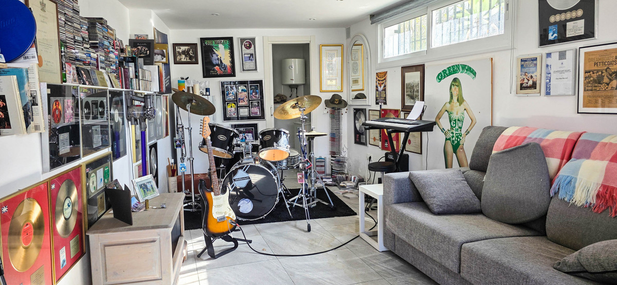 Te koop Half vrijstaand huis Costa Del Sol La Duquesa € 850.000,-