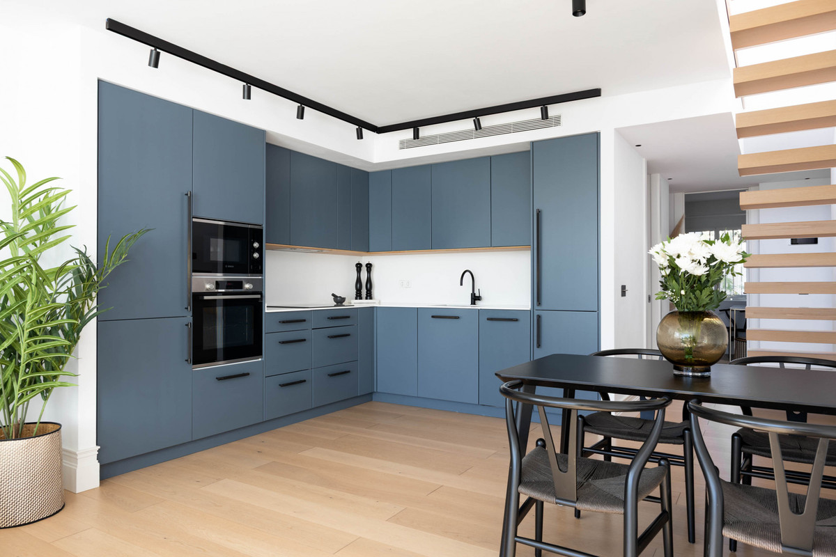 Te koop Middle Floor Apartment Costa Del Sol Nueva Andalucía € 495.000,-