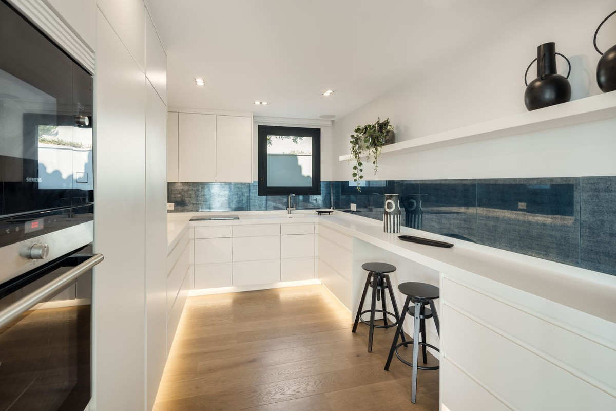 Te koop Vrijstaande Villa Costa Del Sol Nueva Andalucía € 3.895.000,-