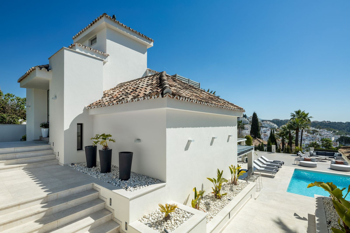 Te koop Vrijstaande Villa Costa Del Sol Nueva Andalucía € 3.895.000,-