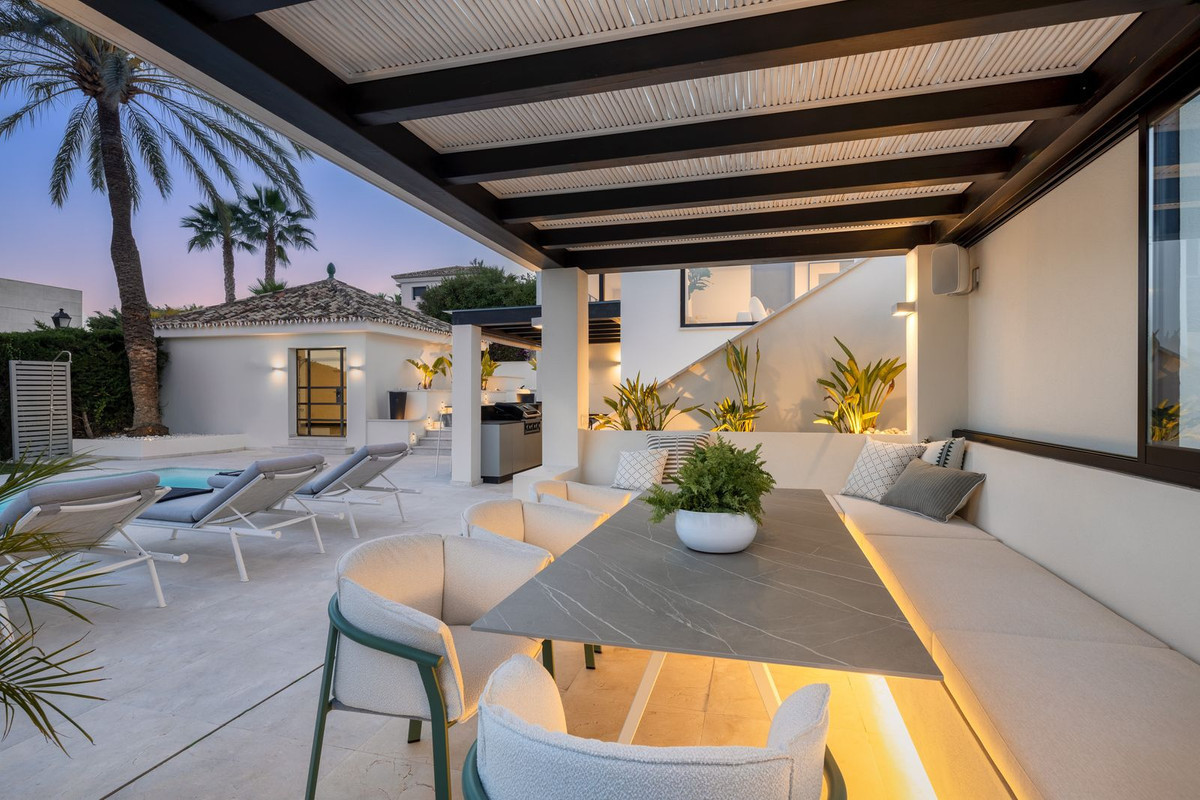 Te koop Vrijstaande Villa Costa Del Sol Nueva Andalucía € 3.895.000,-
