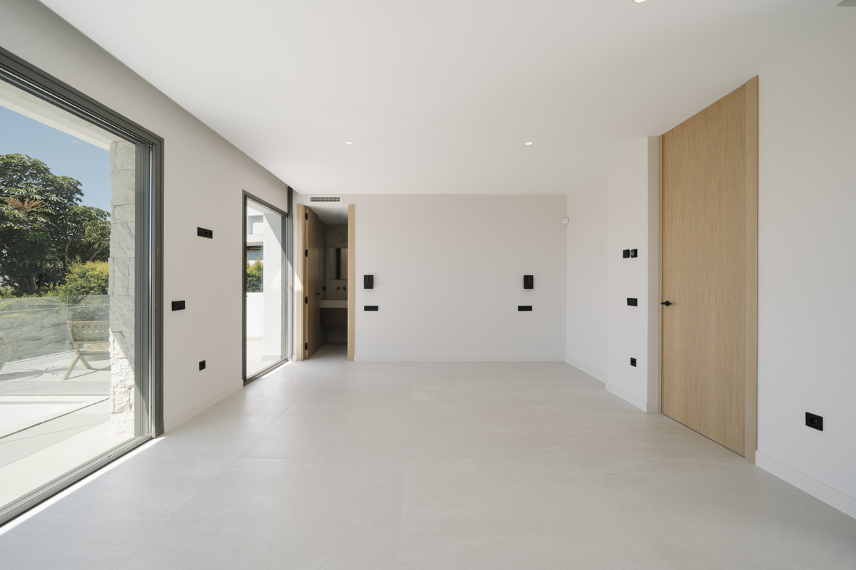 Te koop Vrijstaande Villa Costa Del Sol Estepona € 1.695.000,-