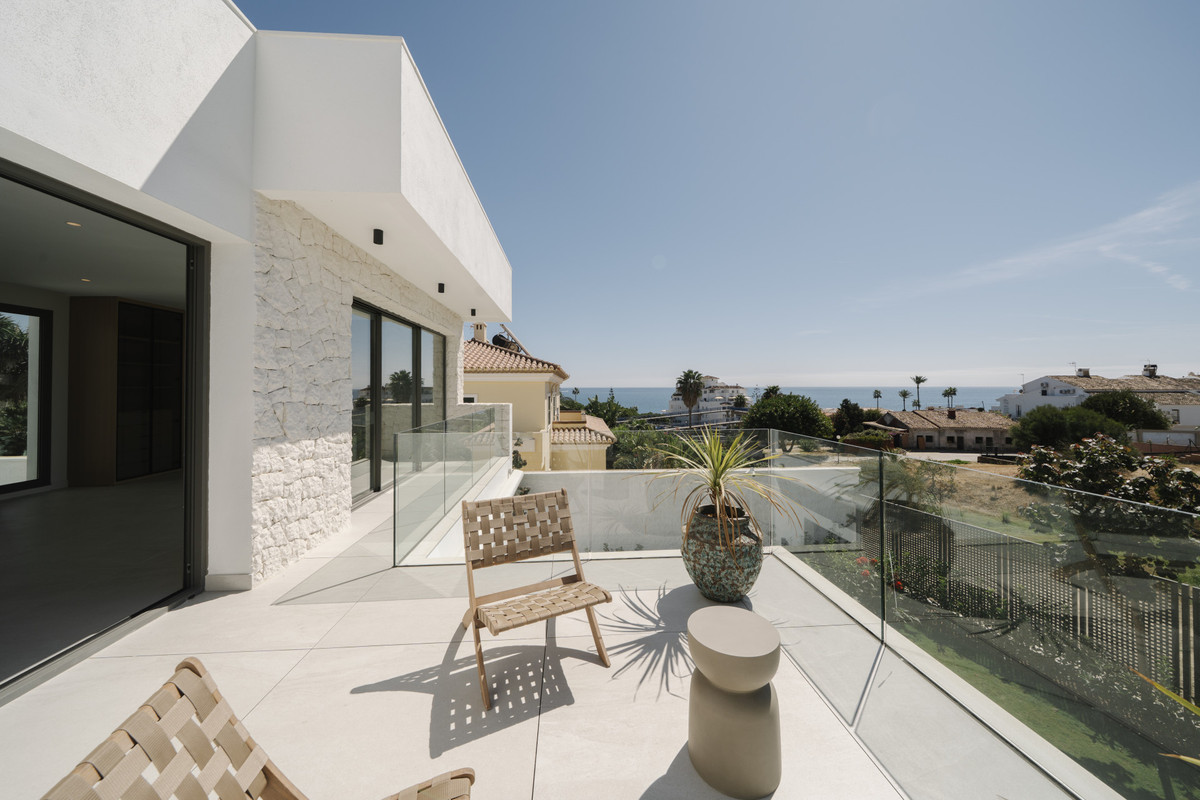 Te koop Vrijstaande Villa Costa Del Sol Estepona € 1.695.000,-