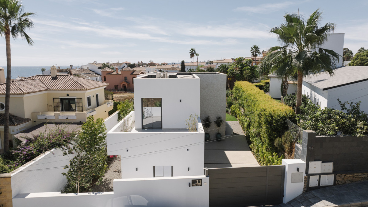 Te koop Vrijstaande Villa Costa Del Sol Estepona € 1.695.000,-