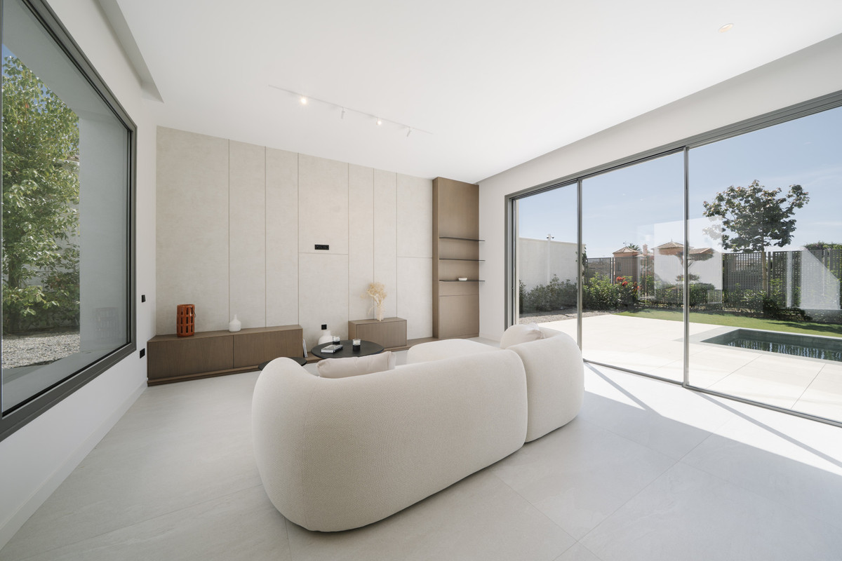 Te koop Vrijstaande Villa Costa Del Sol Estepona € 1.695.000,-