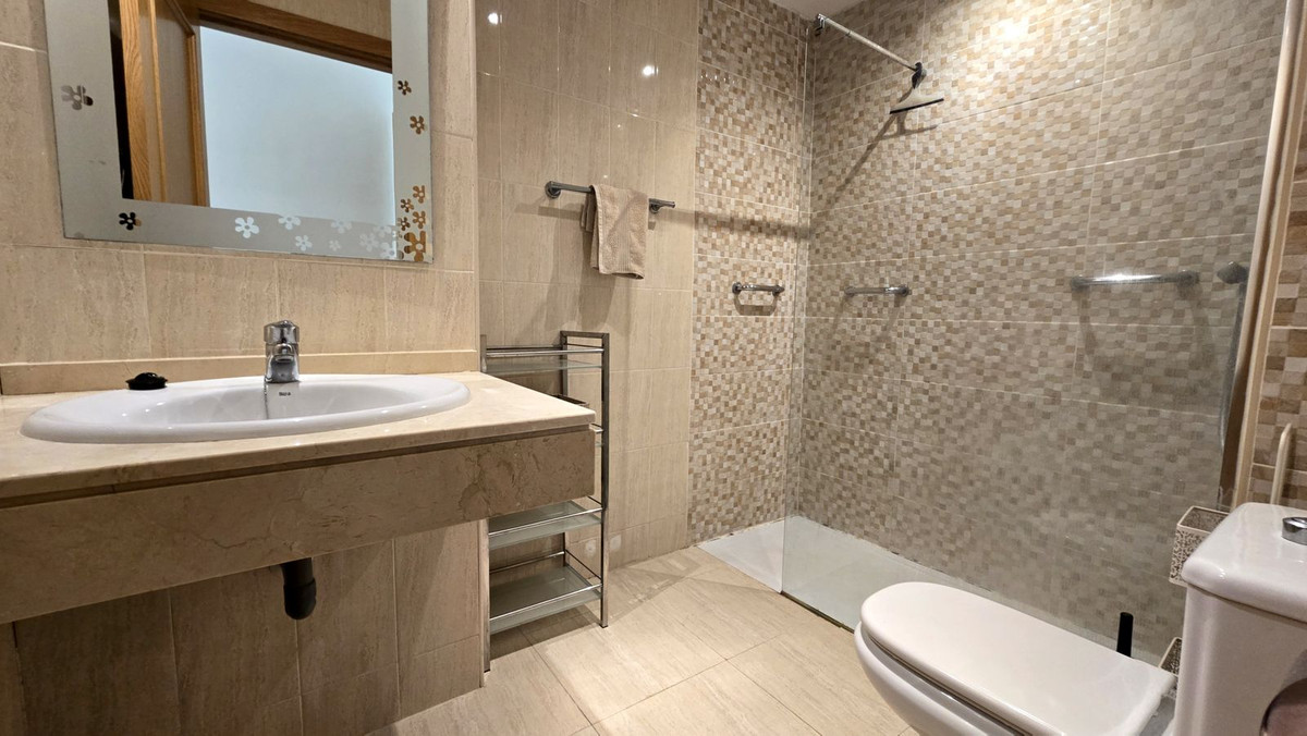 Te koop Gelijkvloers appartement Costa Del Sol La Cala Hills € 339.000,-