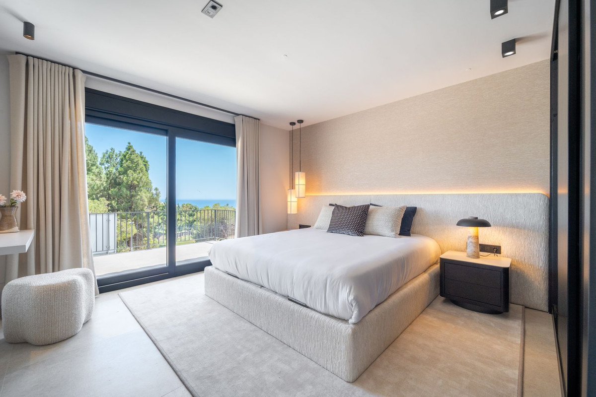 Te koop Vrijstaande Villa Costa Del Sol La Cala De Mijas € 2.295.000,-