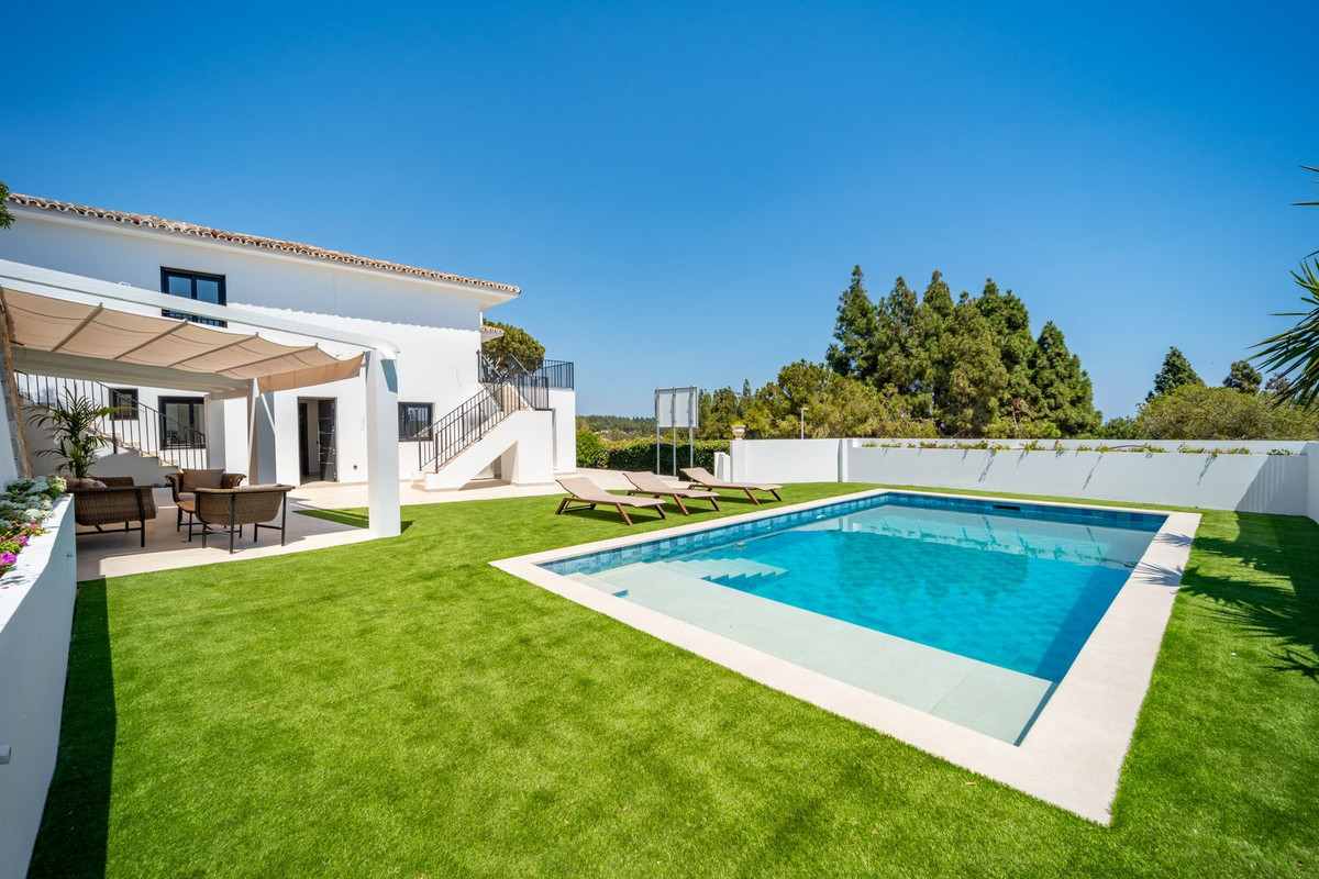 Te koop Vrijstaande Villa Costa Del Sol La Cala De Mijas € 2.295.000,-