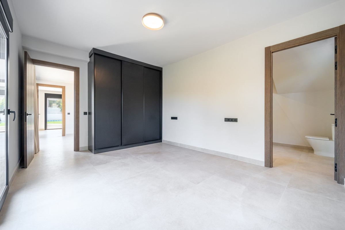 Te koop Vrijstaande Villa Costa Del Sol La Cala De Mijas € 2.295.000,-