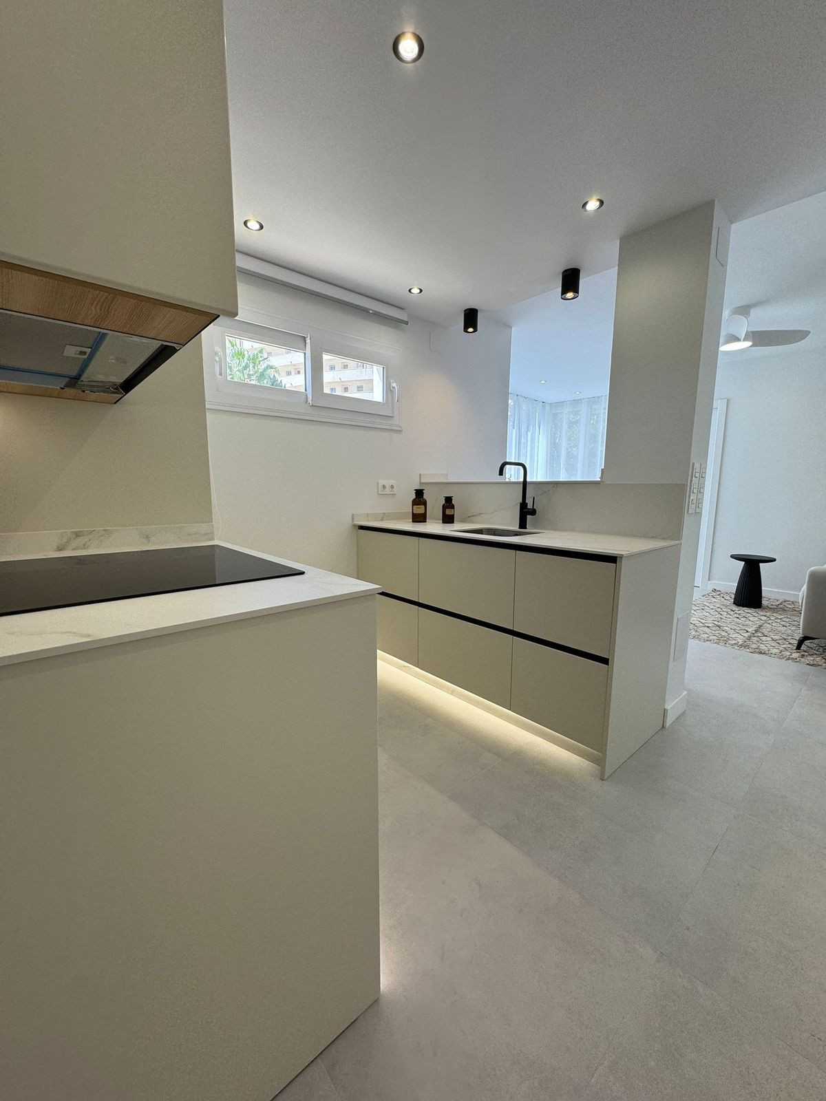 Te koop Middle Floor Apartment Costa Del Sol Marbella € 378.000,-