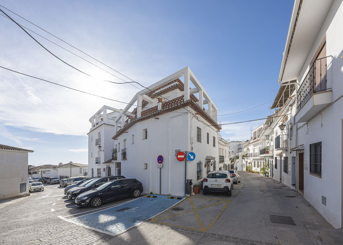 Te koop Herenhuis Costa Del Sol Mijas € 249.000,-