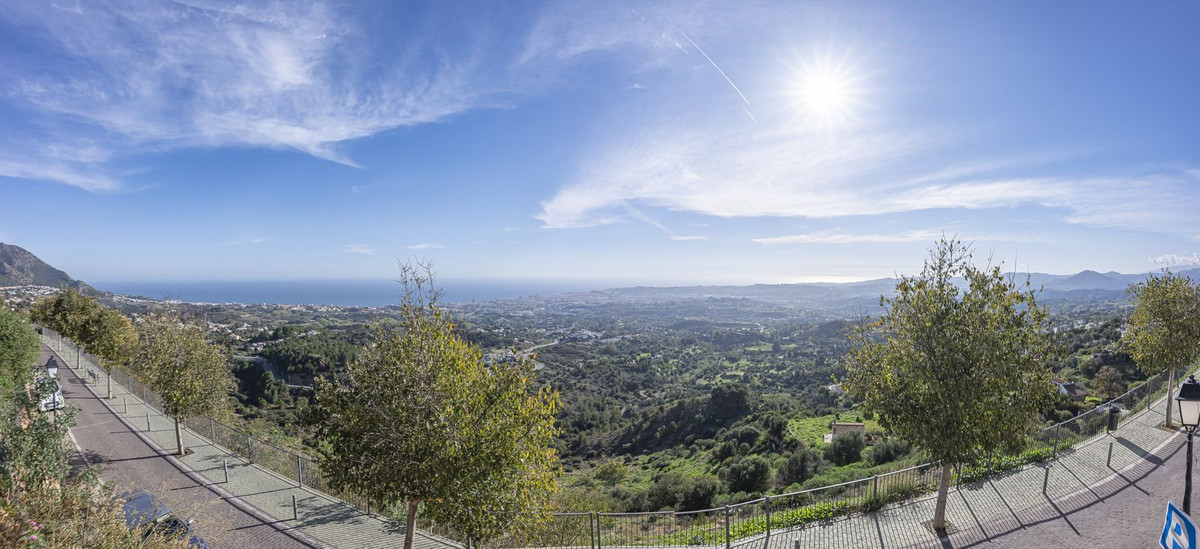 Te koop Herenhuis Costa Del Sol Mijas € 249.000,-