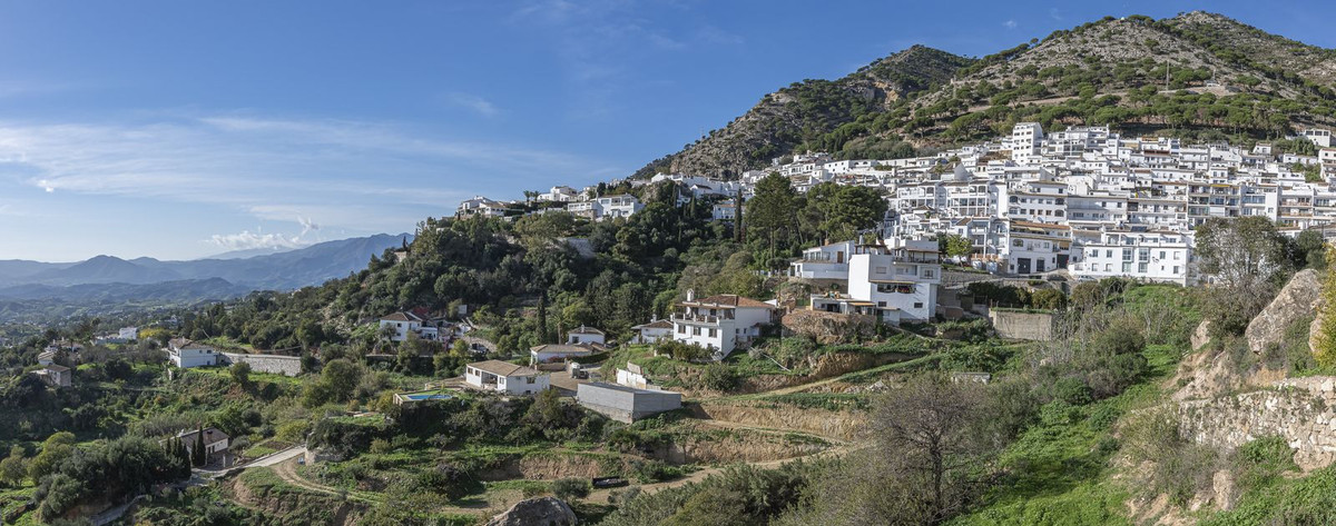 Te koop Herenhuis Costa Del Sol Mijas € 249.000,-