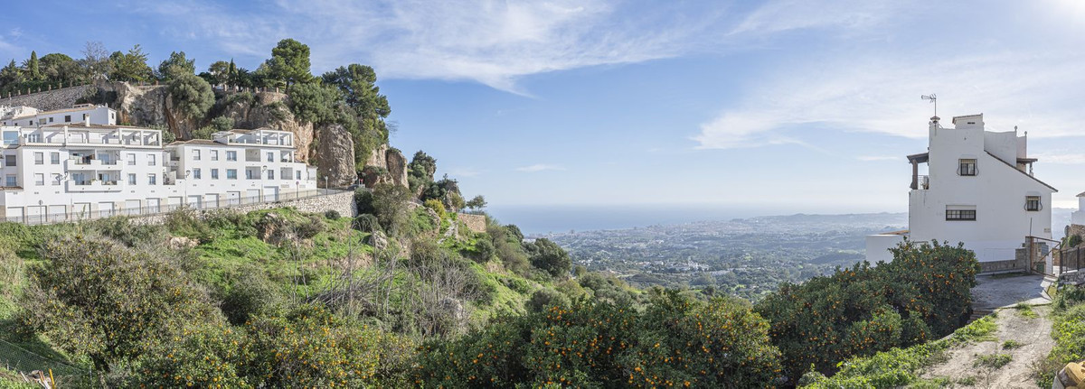 Te koop Herenhuis Costa Del Sol Mijas € 249.000,-