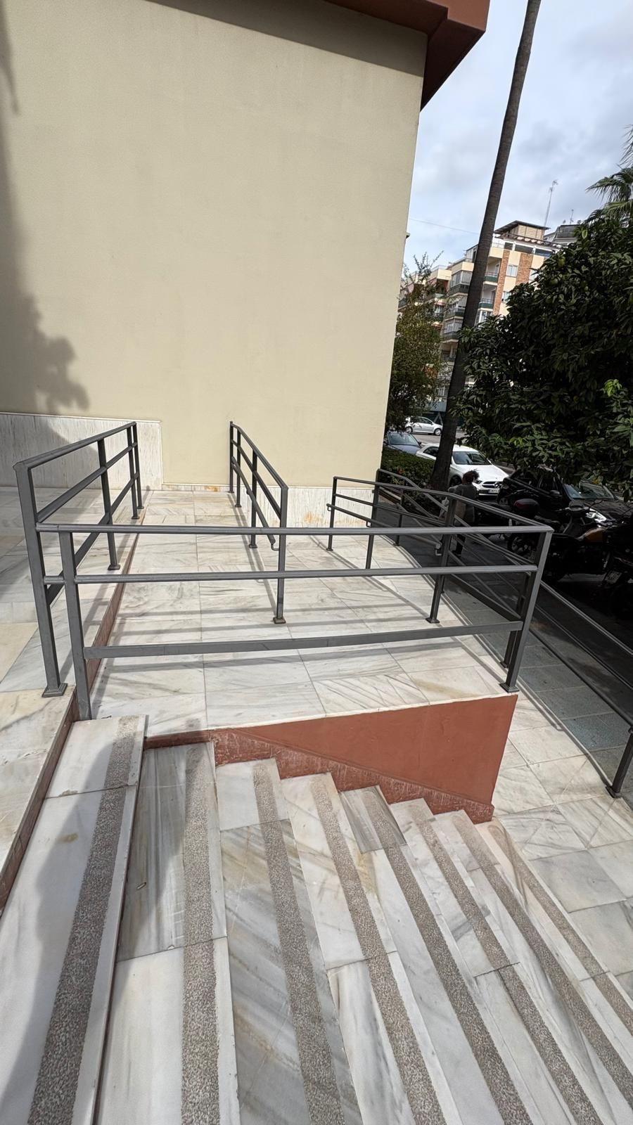 Te koop Middle Floor Apartment Costa Del Sol Marbella € 370.000,-