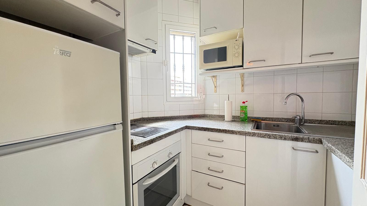 Te koop Middle Floor Apartment Costa Del Sol Marbella € 370.000,-