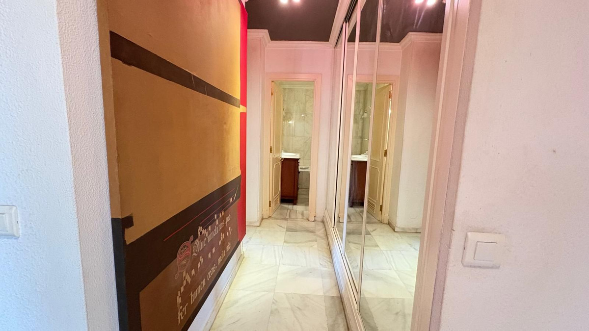 Te koop Middle Floor Apartment Costa Del Sol Marbella € 370.000,-