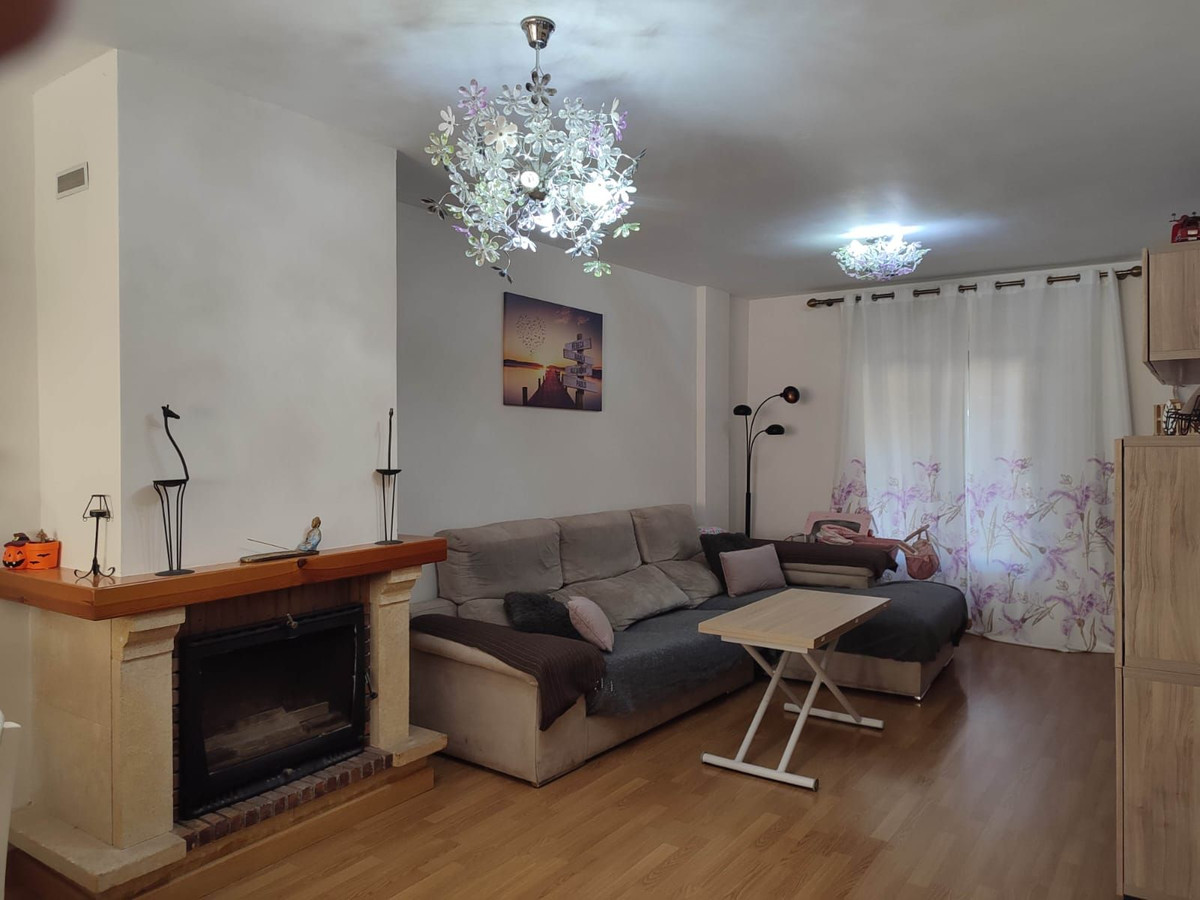 Te koop Herenhuis Costa Del Sol Alhaurín De La Torre € 452.000,-