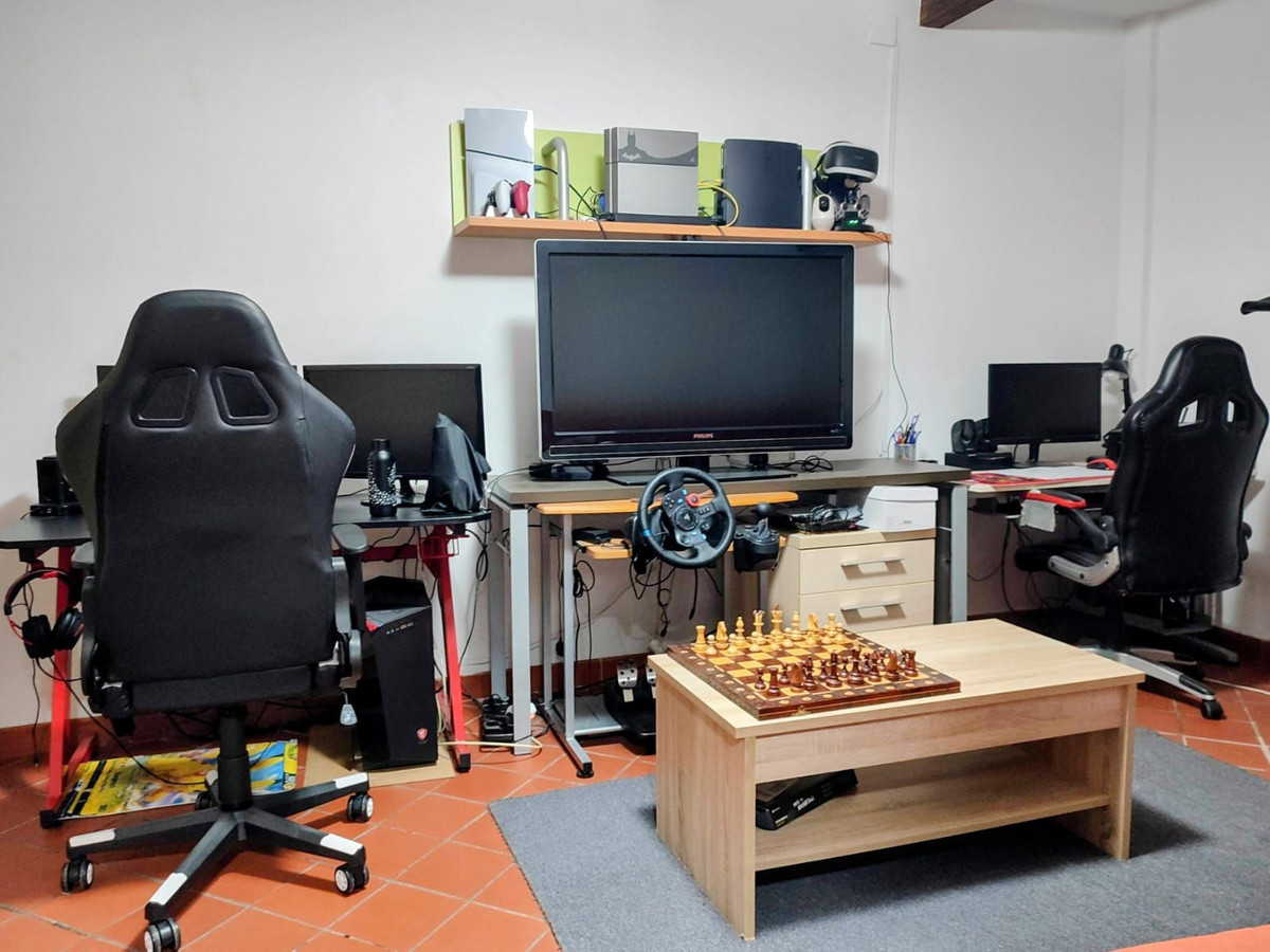 Te koop Herenhuis Costa Del Sol Alhaurín De La Torre € 452.000,-