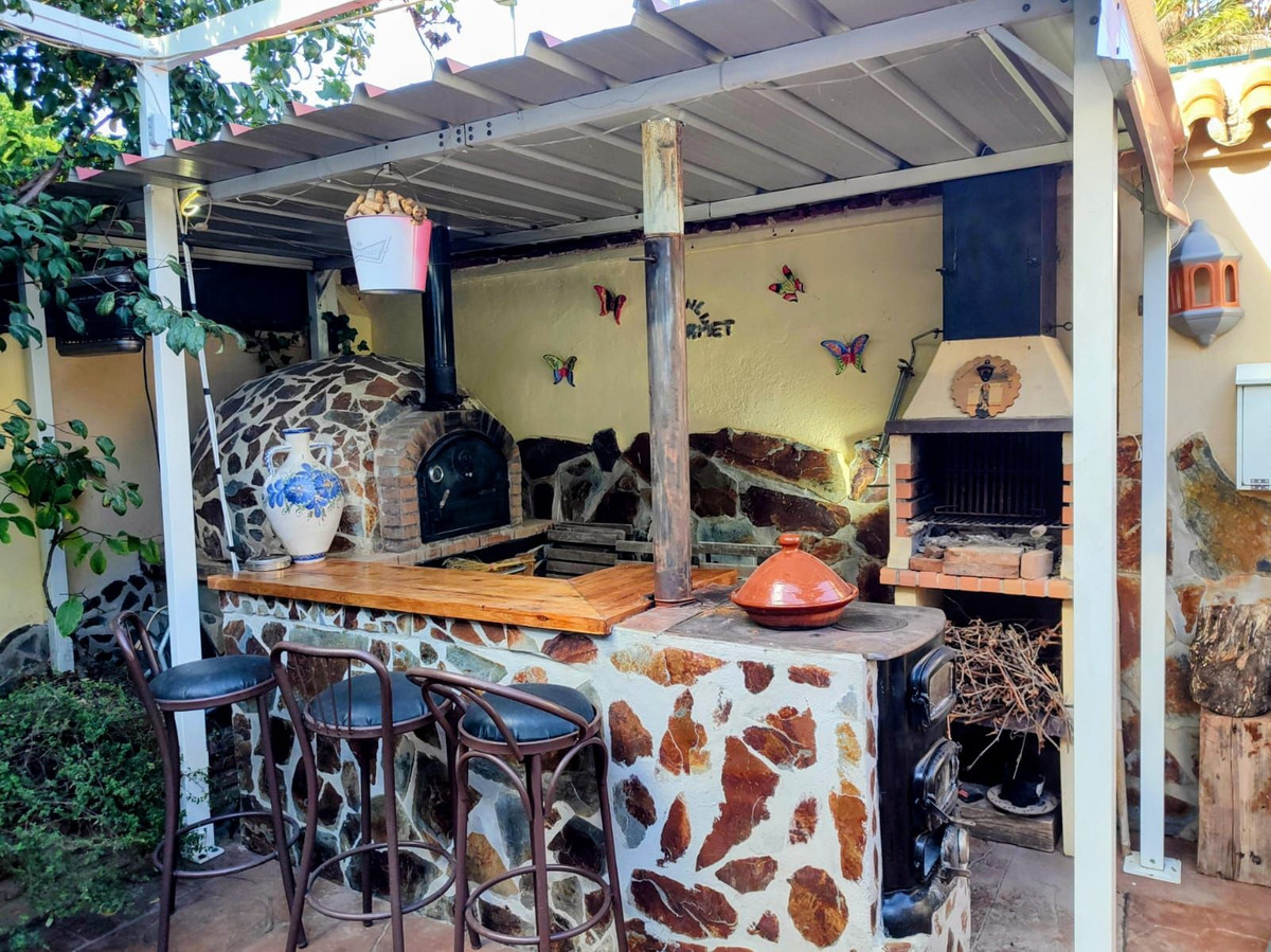 Te koop Herenhuis Costa Del Sol Alhaurín De La Torre € 452.000,-