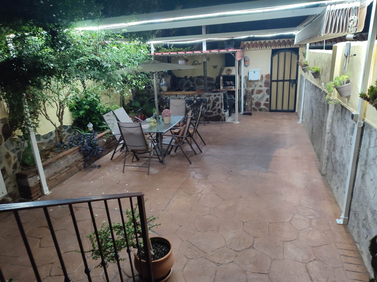 Te koop Herenhuis Costa Del Sol Alhaurín De La Torre € 452.000,-