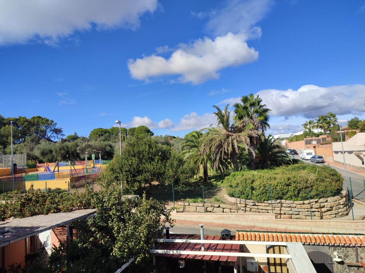 Te koop Herenhuis Costa Del Sol Alhaurín De La Torre € 452.000,-