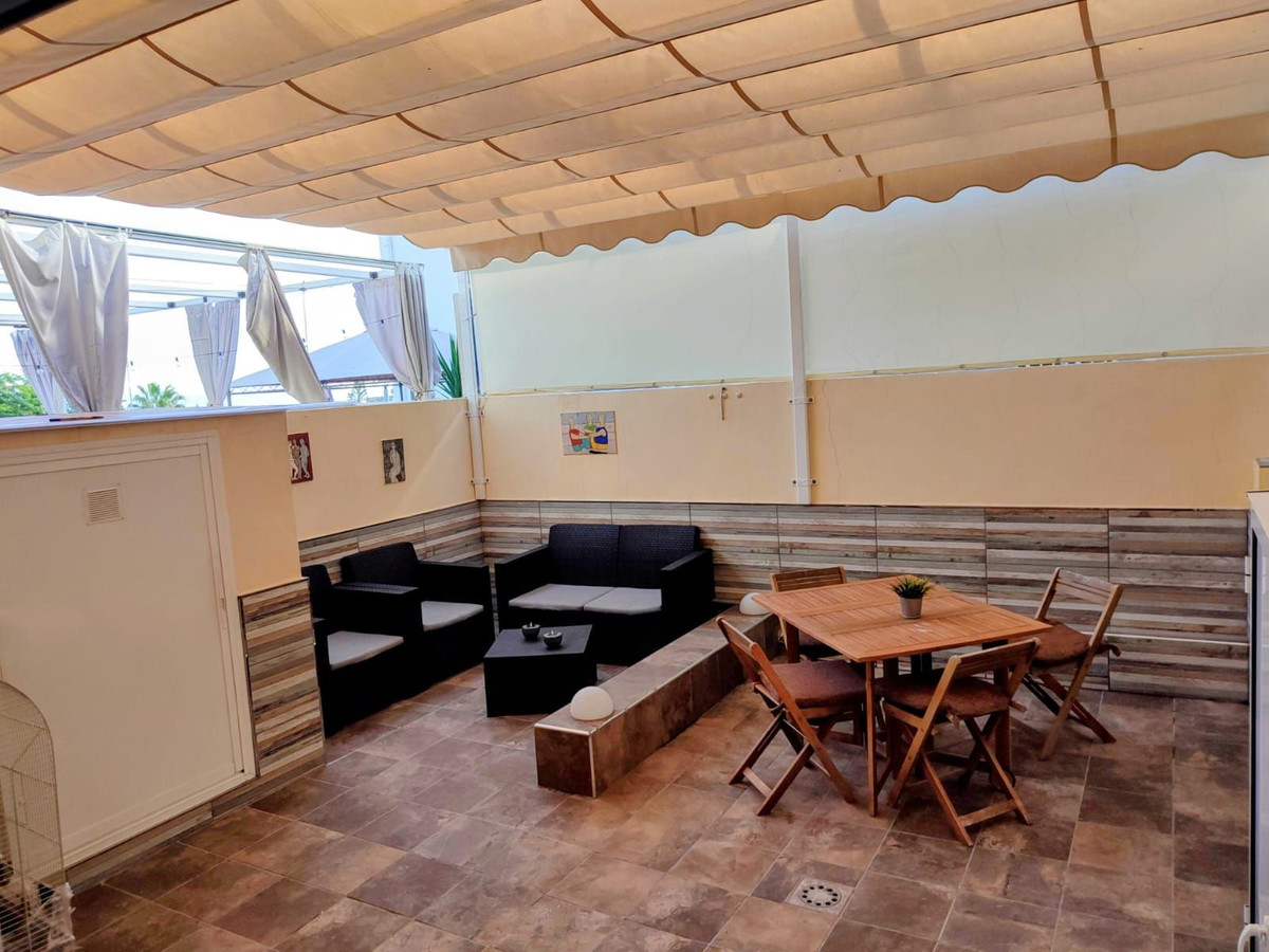 Te koop Herenhuis Costa Del Sol Alhaurín De La Torre € 452.000,-