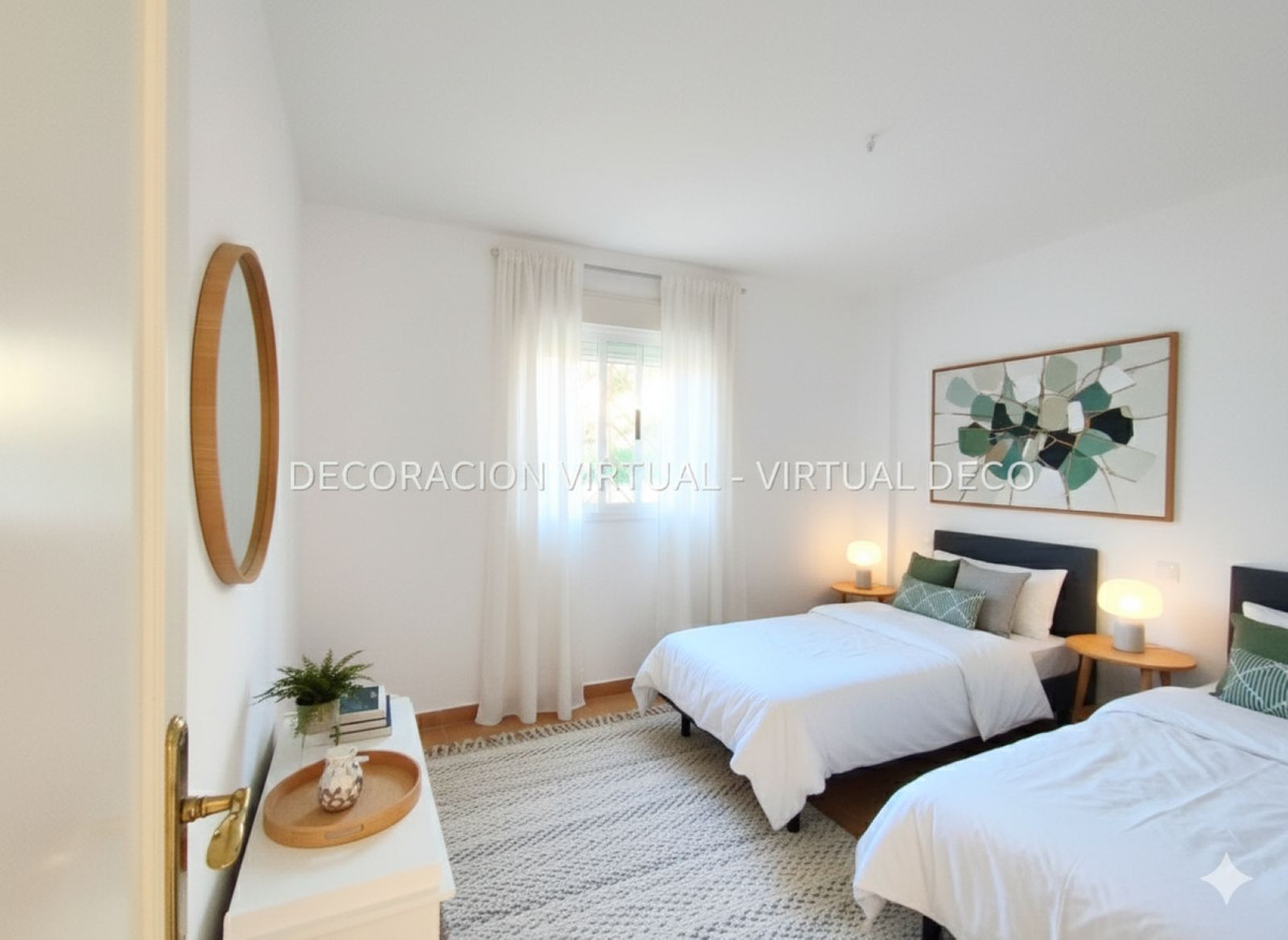 Te koop Middle Floor Apartment Costa Del Sol Calahonda € 299.000,-