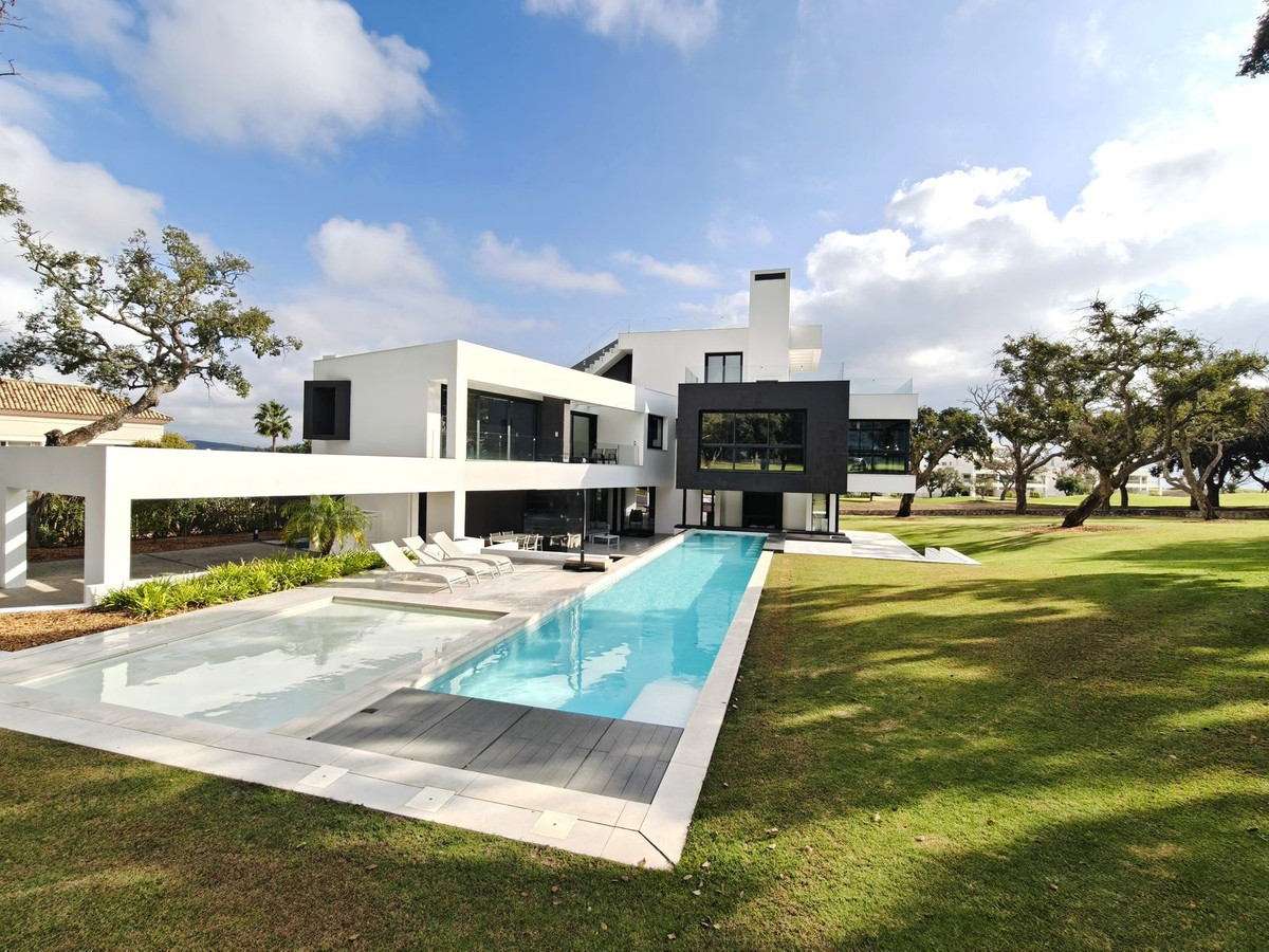 Te koop Vrijstaande Villa Costa Del Sol San Roque Club € 2.800.000,-