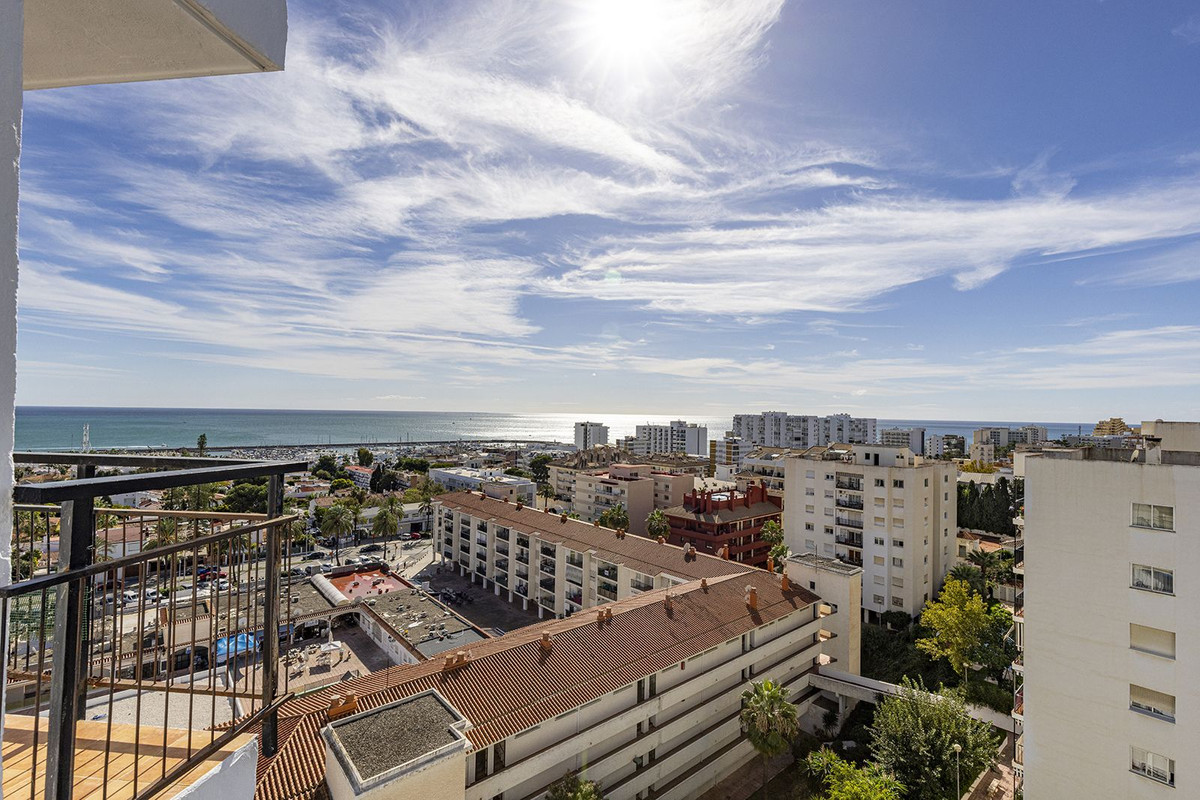 Te koop Bovenwoning Costa Del Sol Benalmadena Costa € 295.000,-