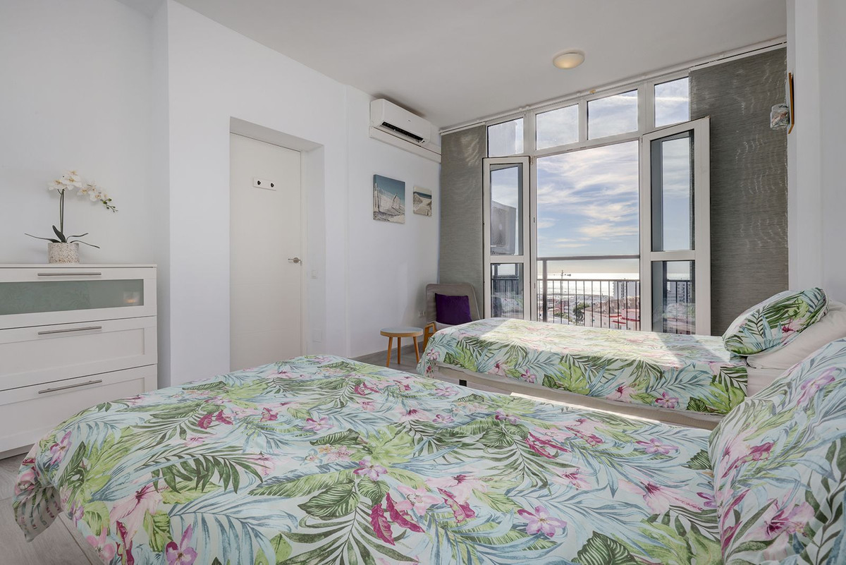 Te koop Bovenwoning Costa Del Sol Benalmadena Costa € 295.000,-