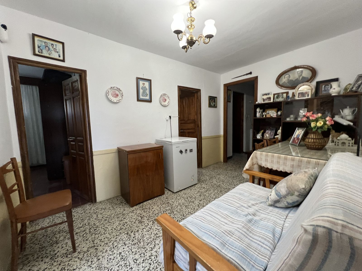 Te koop Half vrijstaand huis Costa Del Sol Alora € 272.500,-