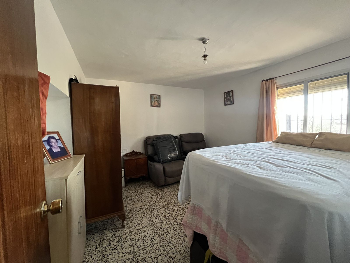 Te koop Half vrijstaand huis Costa Del Sol Alora € 272.500,-