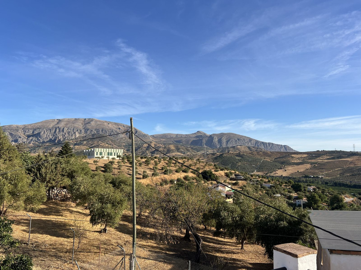 Te koop Half vrijstaand huis Costa Del Sol Alora € 272.500,-