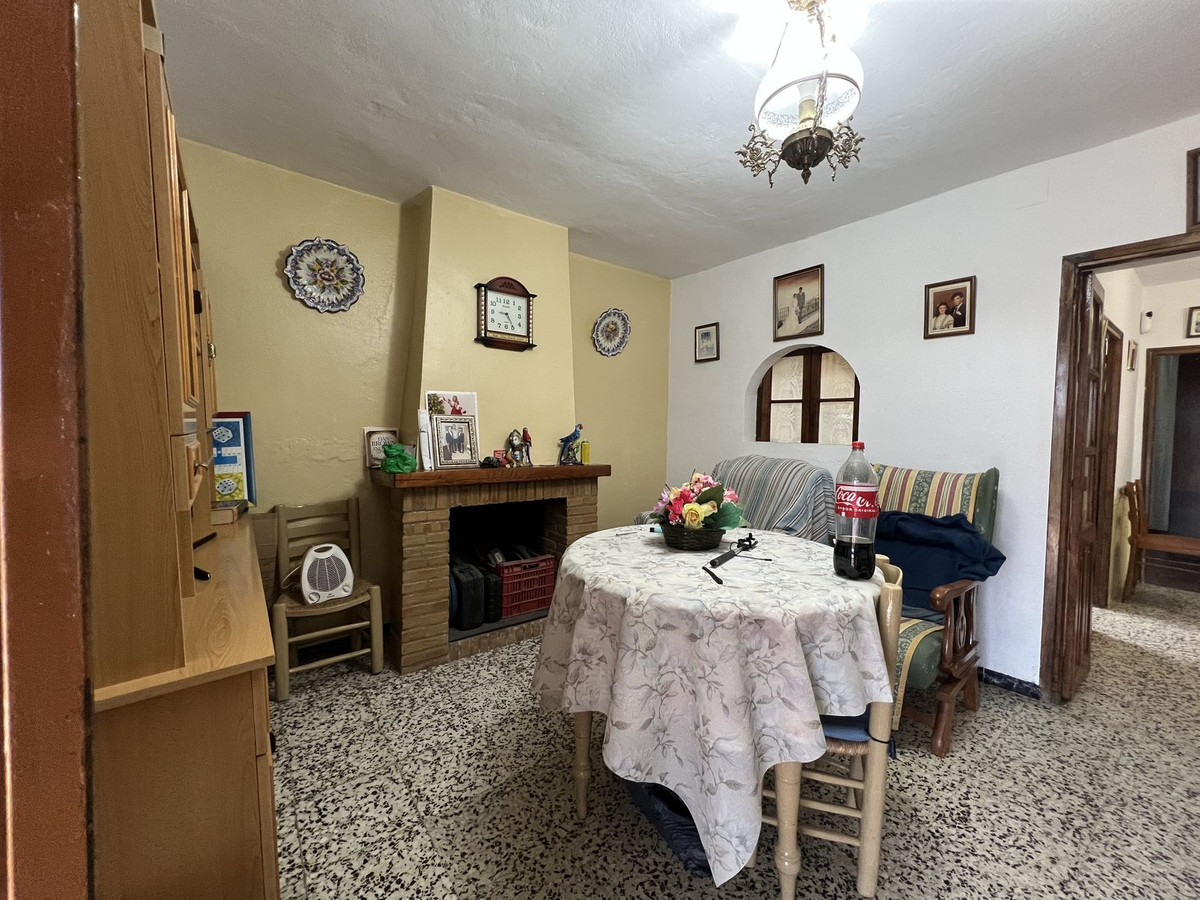 Te koop Half vrijstaand huis Costa Del Sol Alora € 272.500,-