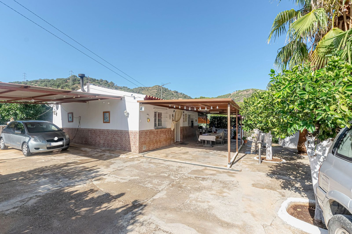 Te koop Finca - Cortijo Costa Del Sol Monda € 347.000,-