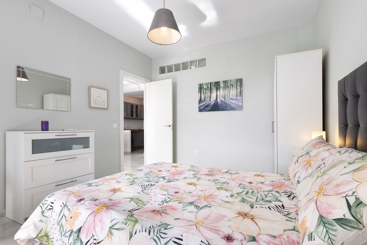 Te koop Bovenwoning Costa Del Sol Benalmadena Costa € 285.000,-